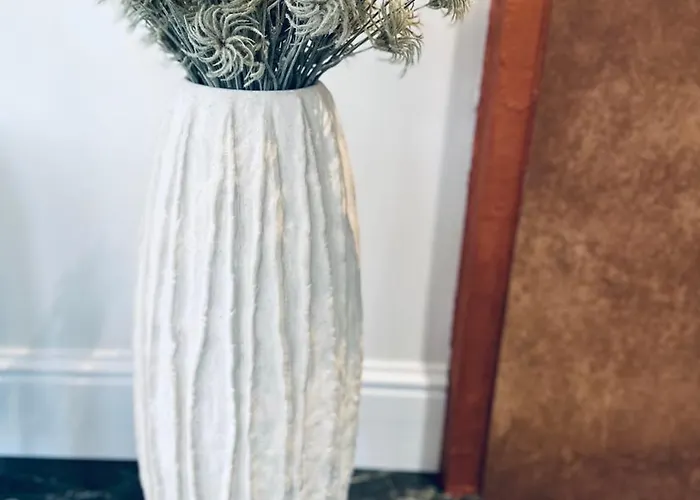 Apartmán Elegant Three-bedroom With Stunning Sea Views - Limited Availability - Secure Your For Summer