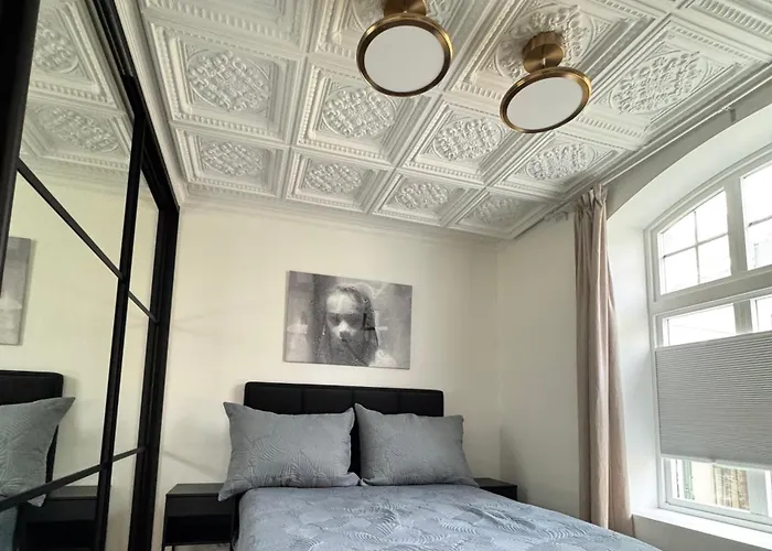 Elegant Three-bedroom With Stunning Sea Views - Limited Availability - Secure Your For Summer Apartamento